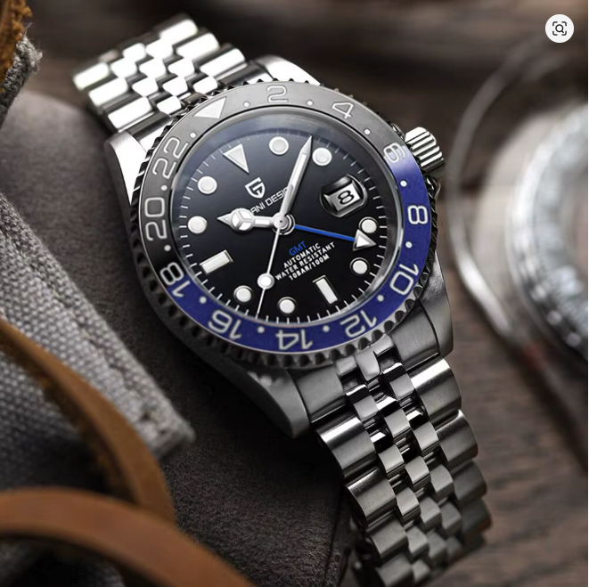 GMT-M II 126710BLNR “Batman”